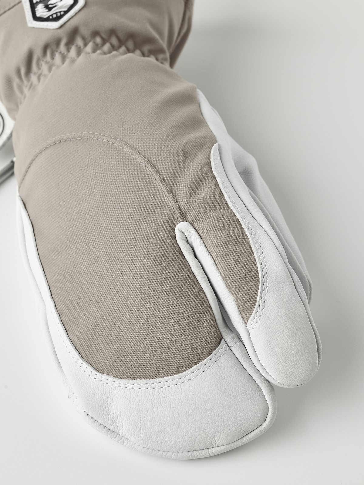 Hestra Heli Ski Dame 3-finger - Khaki/Offwhite